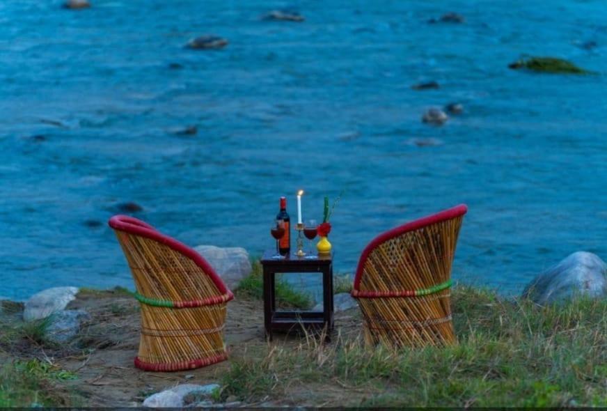 Corbett Wild Resorts & Spa Garjia Екстериор снимка
