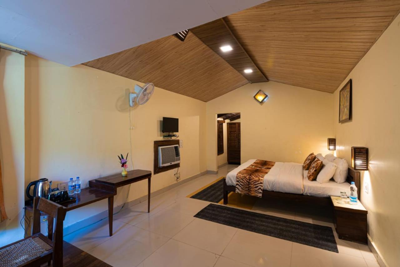 Corbett Wild Resorts & Spa Garjia Екстериор снимка